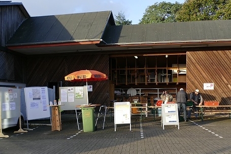 Messestand zur Apfelaktion